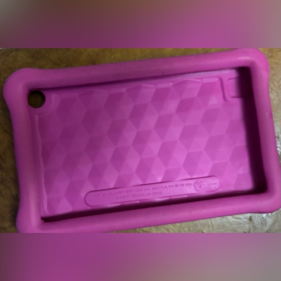 AMAZON TABLET CASE - Picture 5 of 5